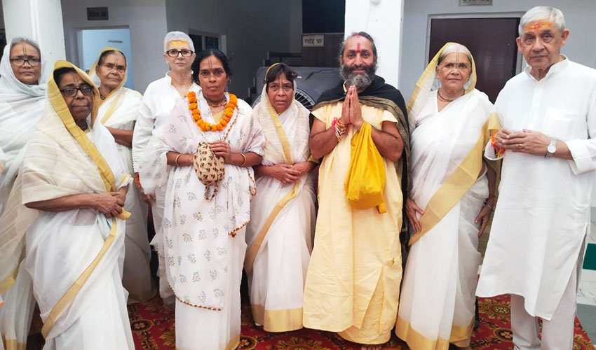 Radhakund Festivities